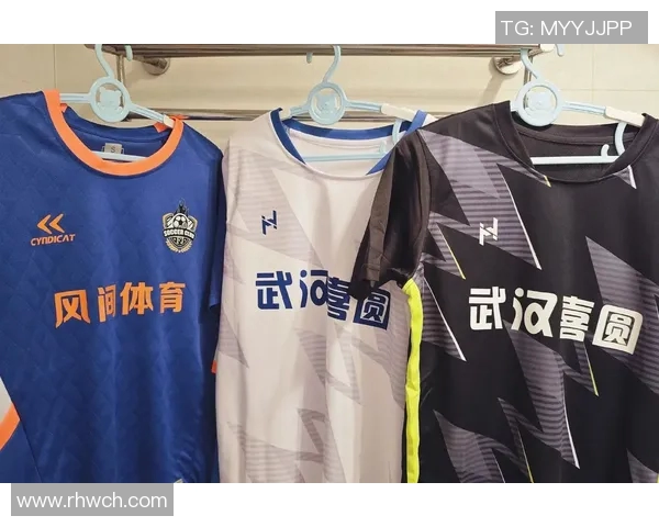 聚焦绿茵传奇细数那些在球衣背后闪耀的足球巨星故事 聚焦绿茵传奇细数那些在球衣背后闪耀的足球巨星故事